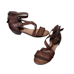 Miz Mooz Cosmo Brown Leather Studded Ankle Strappy Sandals Women’s EU38 US 7.5
